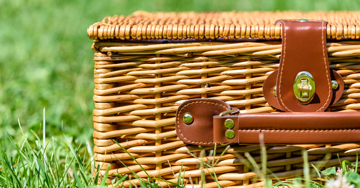 Hamper, Lizzie Kean